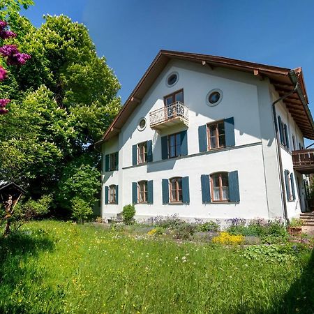 Landhauswohnung Mit Wildromantischem Garten Füssen Buitenkant foto